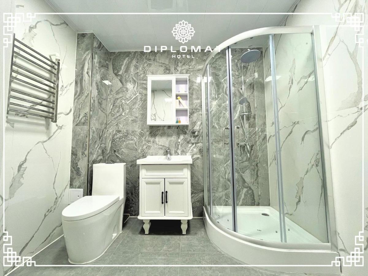 Diplomat Noble Hotel Уланбатар Екстериор снимка