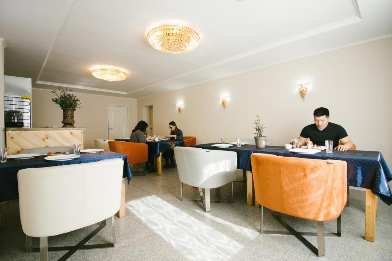 Diplomat Noble Hotel Уланбатар Екстериор снимка